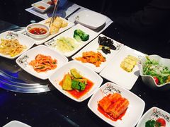 -青松馆韩国料理(香港中路佳世客店)