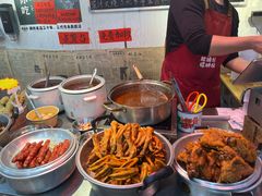 -柳州肥姨妈大骨螺蛳粉(东靖路店)
