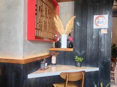 -8PINTS八品脱·日料·烧鸟·精酿小酒馆(莘庄店)