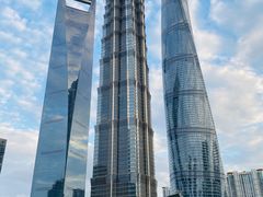 -陆家嘴空中步行连廊