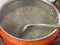 -刘姐啤酒鱼民族演艺餐厅(西街总店)