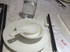 -尚一汤 广东炖汤(金桥国际店)