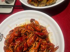 -龙巢盱眙龙虾·牛蛙·烧烤宵夜(八卦岭店)