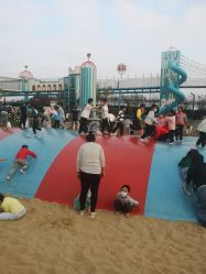 -季高兔窝窝亲子园(上海薰衣草公园店)