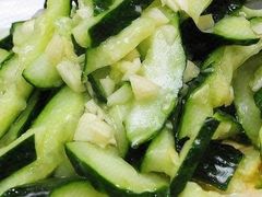 拍黄瓜-肥猫烧烤居(蓝湖绿城店)