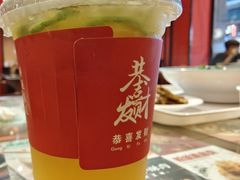 -何记花甲(海岸城旗舰店)