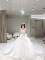 -Renee芮亦婚纱