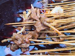 -拈签一笑黄牛肉辣卤串串