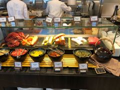 -圣丰索菲特·2 On 988 Café 自助餐厅