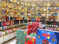 -VENCHI 闻绮(北京国贸商城店)