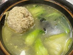 溱湖蟹黄蟹狮子头-溱湖八鲜菜馆