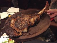 -恰餐厅及酒吧 CHAR Bar & Grill (北京丽都皇冠假日店)