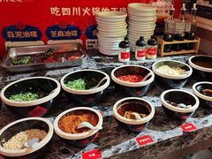 -大龙辣火锅·龙虾·烧烤(湖滨新天地店)