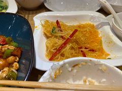 -小镇大厨新概念复合中餐厅(万达广场大连高新店)