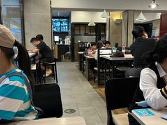 -康师傅私房牛肉面(马泉营奥莱店)