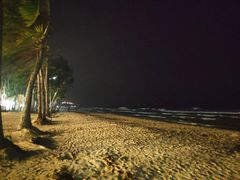 -Cha Cha's Beach Cafe