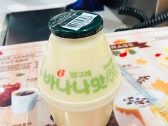 宾格瑞哈密瓜牛奶-巴黎贝甜(龙之梦购物中心虹口店)