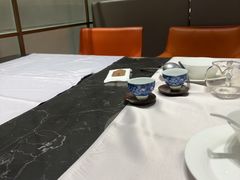 -红鼎豆捞·专注品质海鲜20年(宝丰路店)