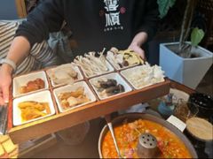 -花菇朵·云山雀 ll 野生菌火锅·精品云南菜(万柳店)