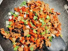 -味上湘菜馆(岳麓山店)