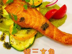 -théATRE茶聚场·餐厅(环球金融中心店)