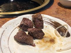 -炼火烤肉店
