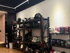 -懒人Club健身(卓越时代广场店)
