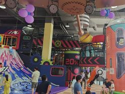 -欧酷世界动力星球(王府井奥莱UP TOWN店)