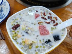 -老何家后安粉·糟粕醋海鲜火锅(三亚湾椰梦长廊店)