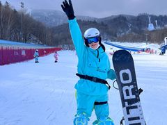 -亚布力新体委滑雪场