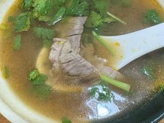 -黄阿姨锅贴大王(万航渡路店)