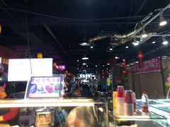 -食上东新街美食街区(民乐新都会店)