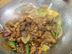 -俏湖兰·辣椒炒个肉(海沧店)