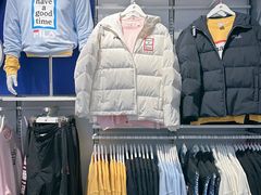 -王府井奥莱临潼小镇(临潼店)