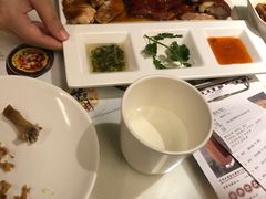 -新大咀港式茶餐厅(宝山万达店)
