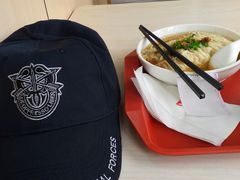 -来必堡(娄山关路店)