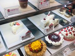 -85度C(生甜甜圈研究工坊·上海局门店)