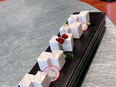 -姜君·千岛湖鱼头馆(浦东大道店)