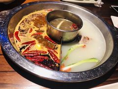 -巴邑火锅(江北万达店)