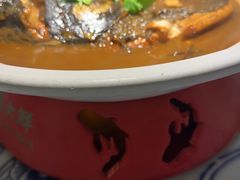 -卢大鲜鱼头捞饭(美利广场店)