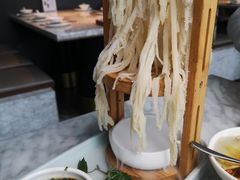 藤椒草原脆毛肚-蔴将·川菜(黄龙万科店)