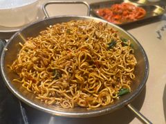 -小吴先生的店·东北烧烤(林科大店)