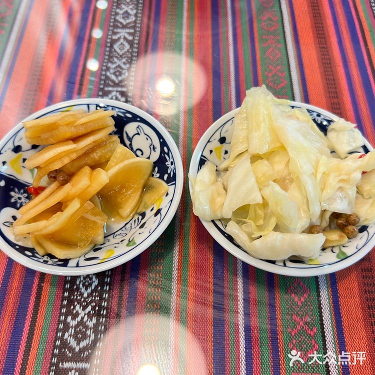 贵州羊肉粉，份量还可以，羊肉都是新鲜当天现煮的