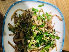 -山城外·非遗酸菜鱼(新都汇融店)
