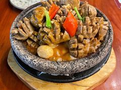 石锅手打牛肉丸-潮堂(环球金融中心店)