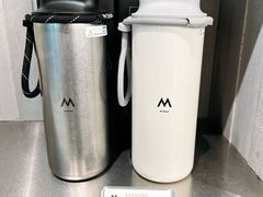 -M Stand(南京紫峰大厦店)