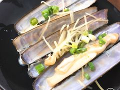 -六合夜市