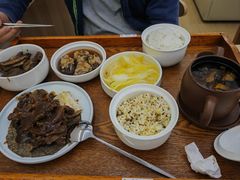 -雪梅月子中心(华侨城店)