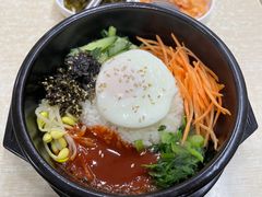 -拌来拌去石鍋拌飯(文鼎店)