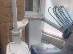 -上海仁爱医院口腔科 · 种植